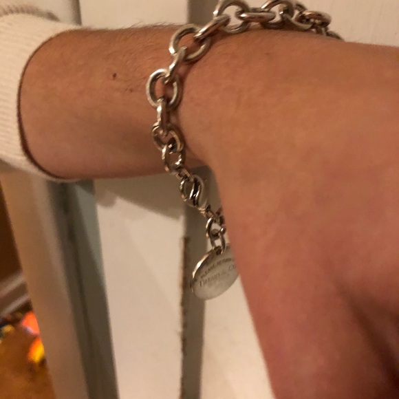 Return to Tiffany & Co. Tag Bracelet - Picture 6 of 9